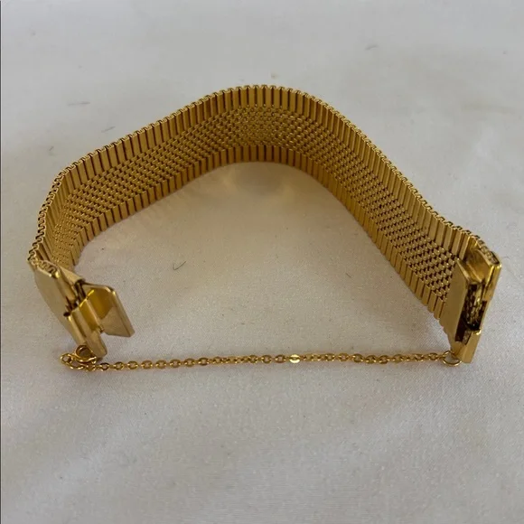 VINTAGE RARE NAPIER MEN’s GOLD TONE BRACELET WITH SAFETY CHAIN - Picture 5 of 10